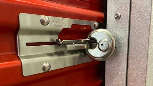 Storage unit lock