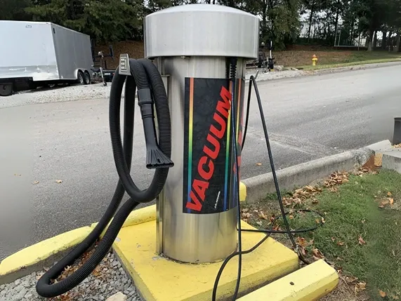 Vacuum at Volunteer Storage Tellico Village